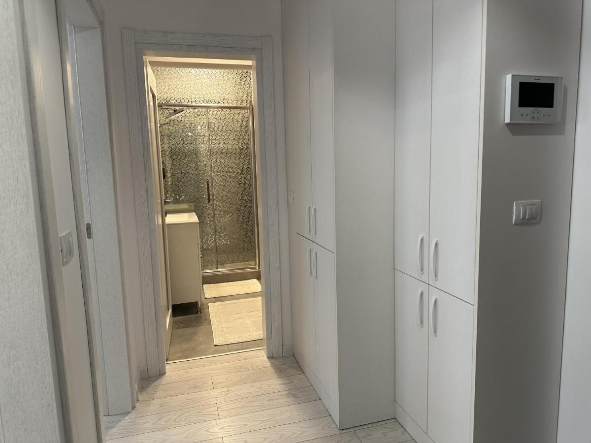 Apartament Apartament In Suceava, Zamca Zewnętrze zdjęcie