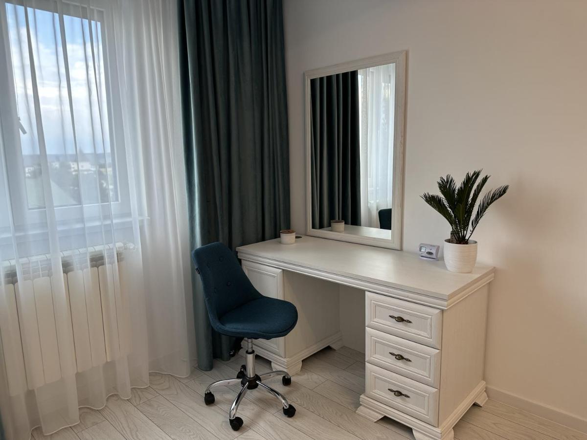 Apartament Apartament In Suceava, Zamca Zewnętrze zdjęcie