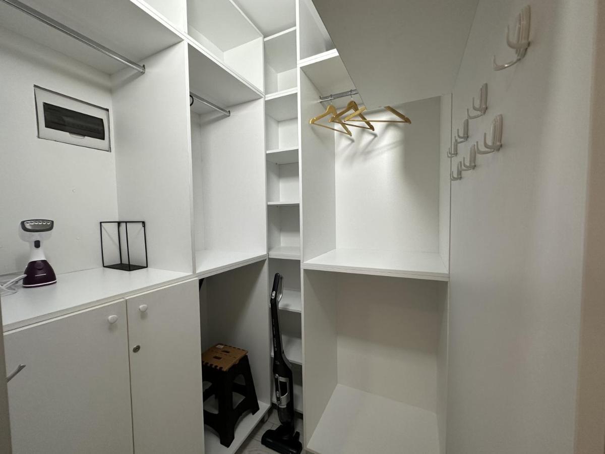 Apartament Apartament In Suceava, Zamca Zewnętrze zdjęcie