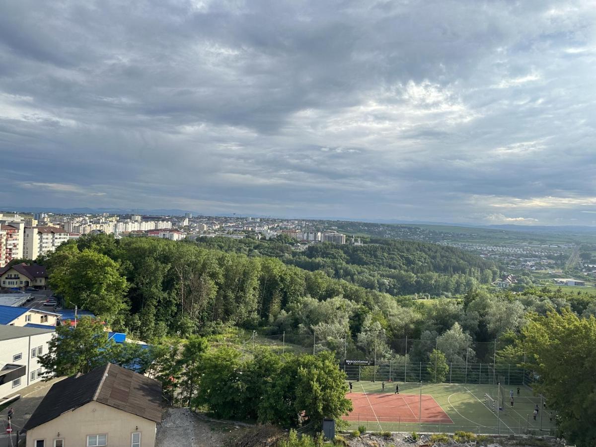 Apartament Apartament In Suceava, Zamca Zewnętrze zdjęcie
